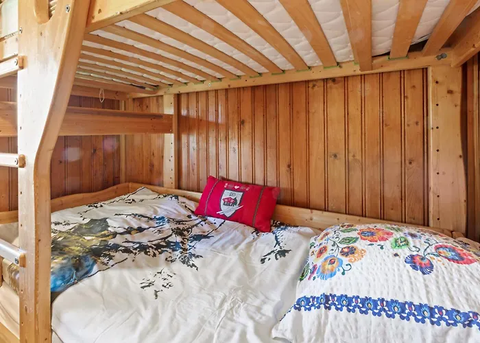 Chalet Grand Rustique à Gryon, Avec Vue Et Cheminée *
