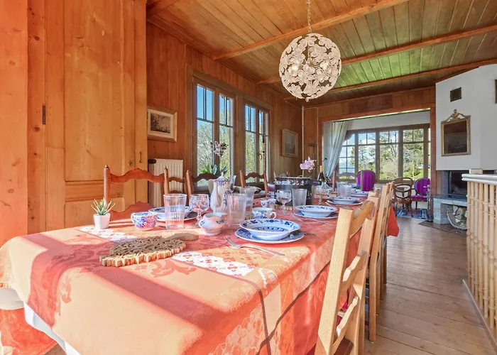 Chalet Grand Rustique à Gryon, Avec Vue Et Cheminée *