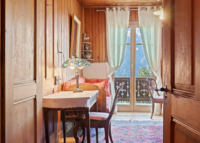 Grand Rustique A Gryon, Avec Vue Et Cheminee シャレー *