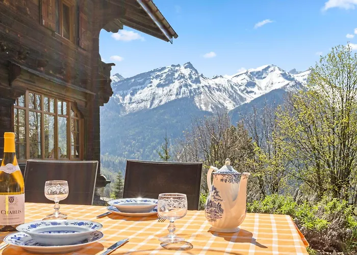 Grand Rustique A Gryon, Avec Vue Et Cheminee シャレー